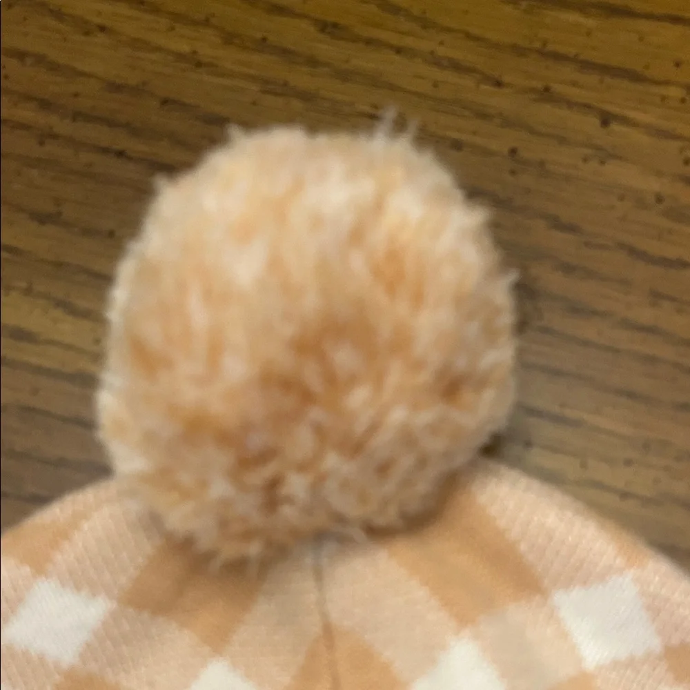 Coach Plaid‎ Beige and White Pom Pom Beanie